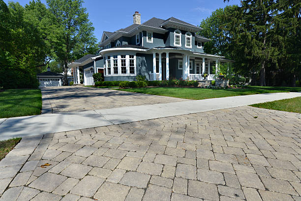 Best Decorative Driveway Pavers  in Glenmoor, OH